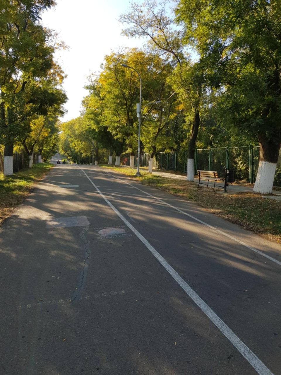 Hostel Uyutniy Dvorik Odessa Luaran gambar